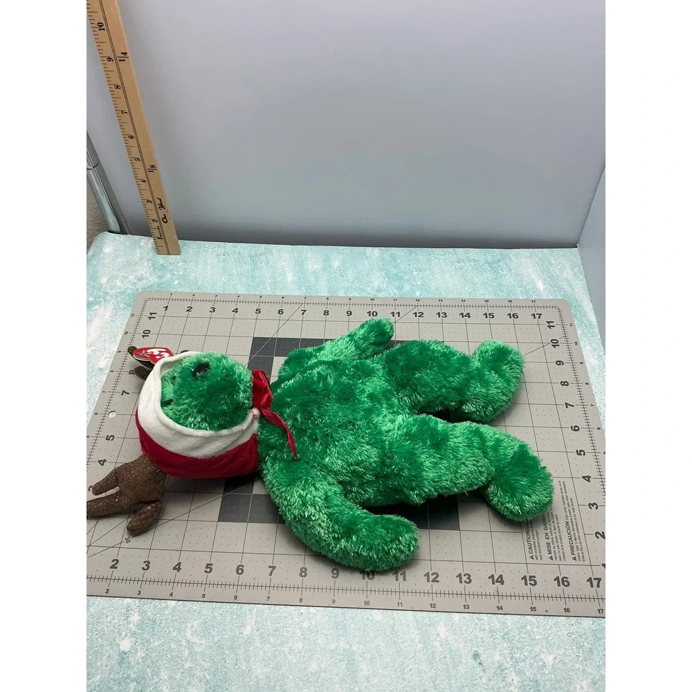 Ty Beanie Buddy Seasons the Bear Green Christmas Plush Santa Hat Antlers 2002‎